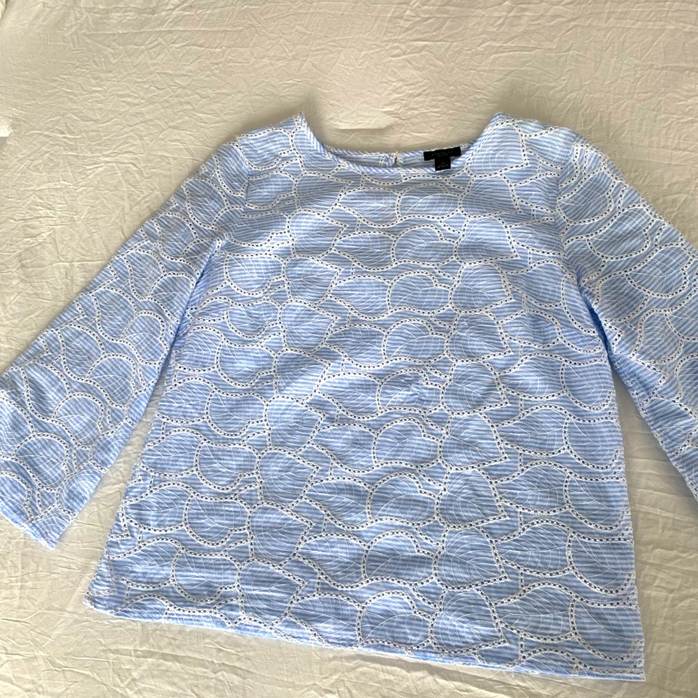 Ann Taylor seersucker top